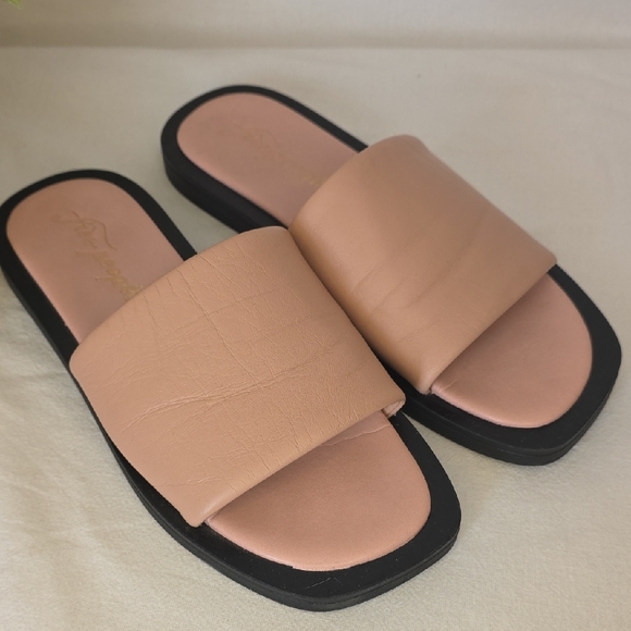 Free People Blush Slide Sandals - Picture 2 of 4